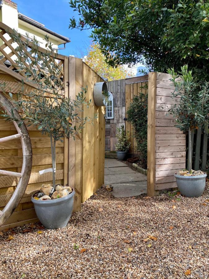 Little Limes An Adorable Little Suffolk Getaway With Outside Space Near Woodbridge Eyke エクステリア 写真